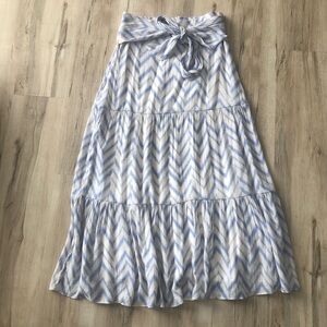 Elegant Chevron Maxi Skirt in Blue and White